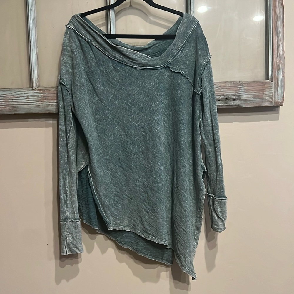 Free People To The Right Off Shoulder Tunic M